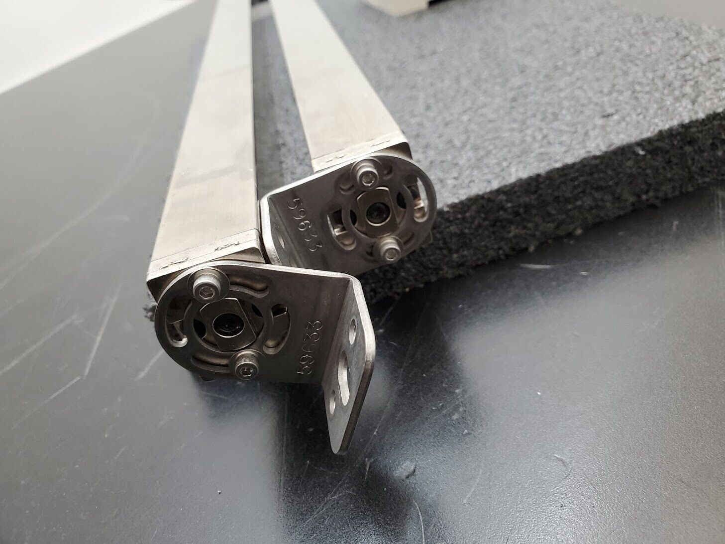 Banner Light Curtain Pair + Controller USDINT-1T2 20" USE2012NP2 USR2012NP2