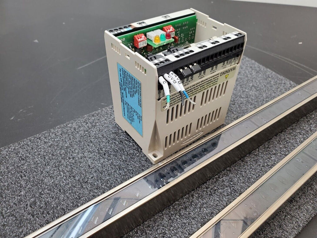 Banner Light Curtain Pair + Controller USDINT-1T2 20" USE2012NP2 USR2012NP2