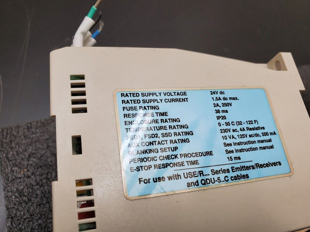 Banner Light Curtain Pair + Controller USDINT-1T2 20" USE2012NP2 USR2012NP2