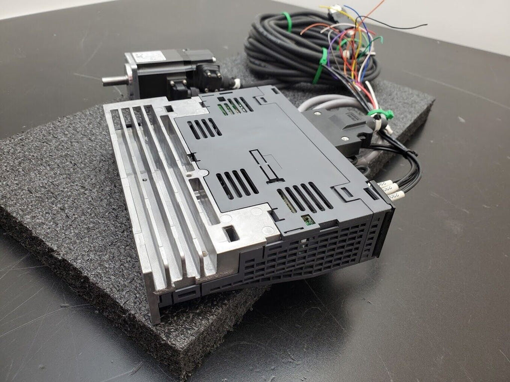 Mitsubishi 100W Servo Drive Amplifier HF-KP13 + MR-J3-10A 100W Servo Motor