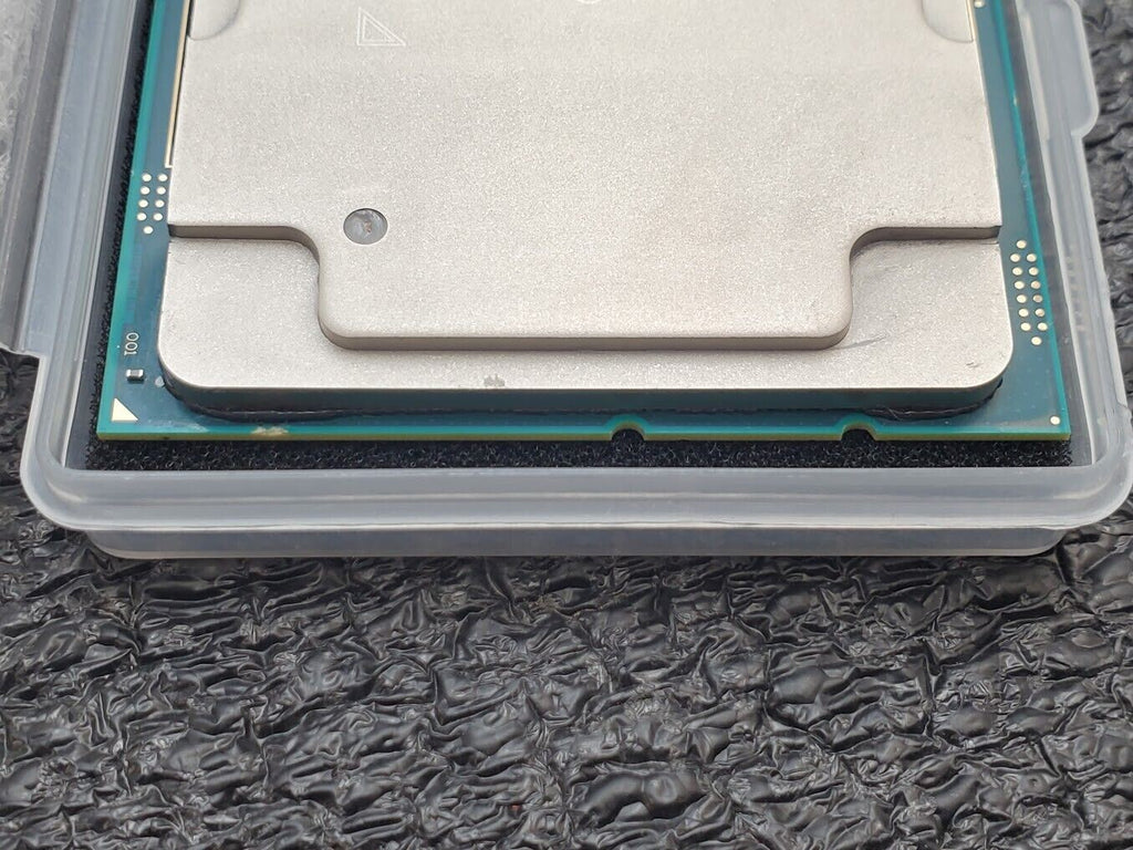 Intel Xeon Gold 6138T SR3J7 2.0 GHz 27.5 MB 20 Core LGA 3647 125W Tested B