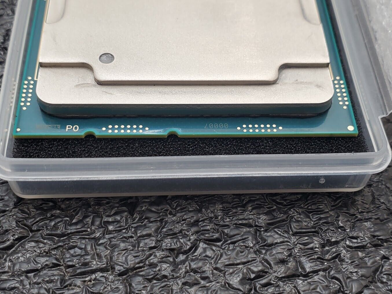 Intel Xeon Gold 6138T SR3J7 2.0 GHz 27.5 MB 20 Core LGA 3647 125W Tested B