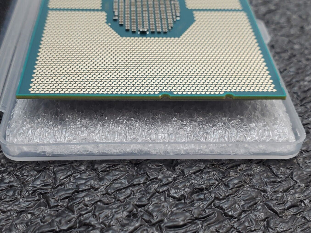 Intel Xeon Gold 6138T SR3J7 2.0 GHz 27.5 MB 20 Core LGA 3647 125W Tested B