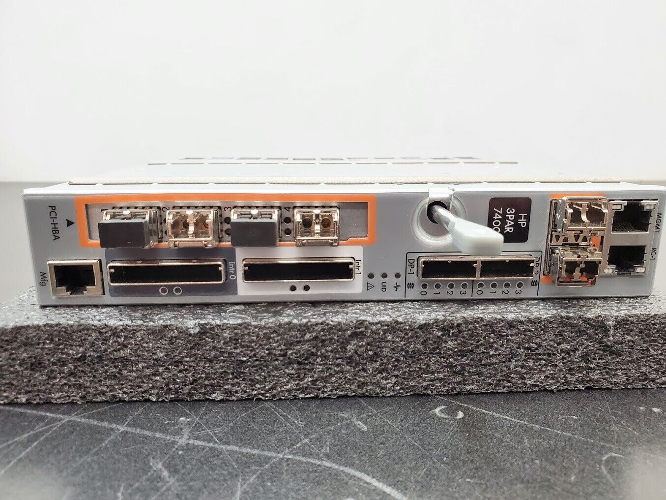 HP 3PAR 7400 STORESERV Storage Node Controller QR483-63001 4x 8Gb FC Rev D4