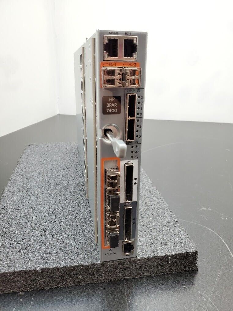 HP 3PAR 7400 STORESERV Storage Node Controller QR483-63001 4x 8Gb FC Rev D4