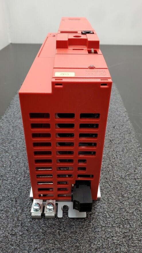 SEW EURODRIVE B Series MC07B0015-2B1-4-00 1.5kW / 2.0HP AC 7.3A