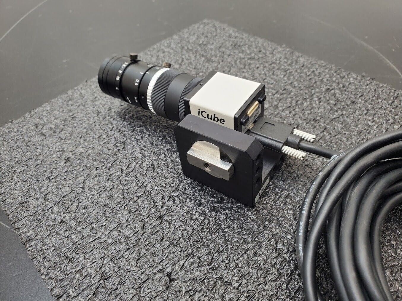 NET iCube NS1130BU Industrial Vision Camera System 1:2.6 Lens 11F Monochrome