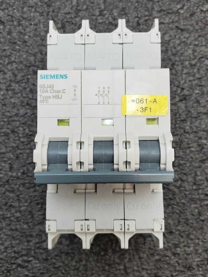 SIEMENS 5SJ4310-7HG41 Circuit Breaker 5SJ43, 10A, 240 V, 14kA, Type HSJ, 3-Pole