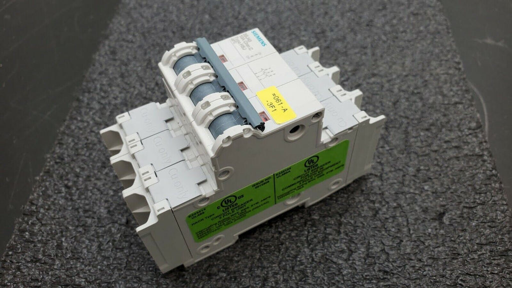 SIEMENS 5SJ4310-7HG41 Circuit Breaker 5SJ43, 10A, 240 V, 14kA, Type HSJ, 3-Pole