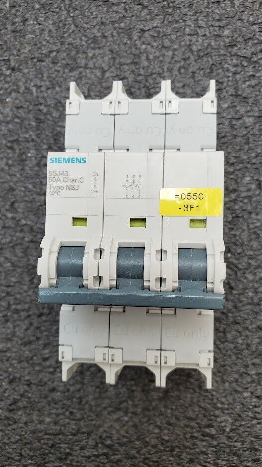SIEMENS 5SJ4350-7HG41 Circuit Breaker 5SJ43, 50A, 240 V, 50/60Hz Type HSJ 3-Pole