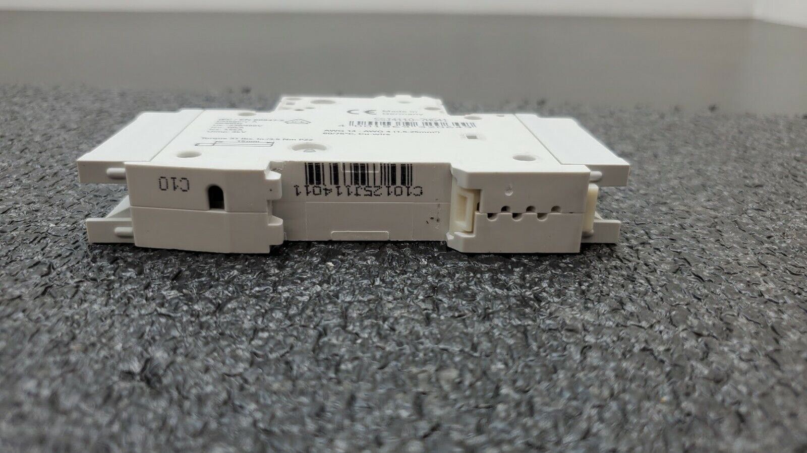 SIEMENS 5SJ4110-7HG41 Circuit Breaker 5SJ41, 10A, 240 V, 50/60Hz Type HSJ 1-Pole