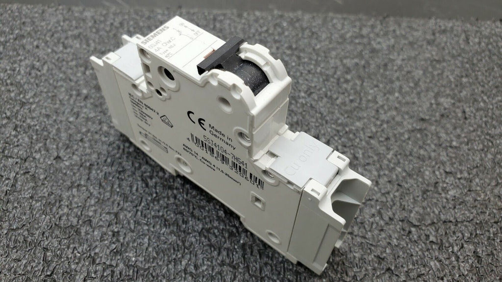 SIEMENS 5SJ4104-7HG41 Circuit Breaker 5SJ41, 4A, 240 V, 50/60Hz Type HSJ 1-Pole