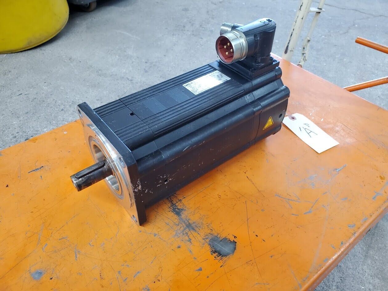 Lenze MCS 14P32-R80B0-B24N-8T5800N-R08U 7.1kW 9.5HP 3PH Servo Motor Working "A"