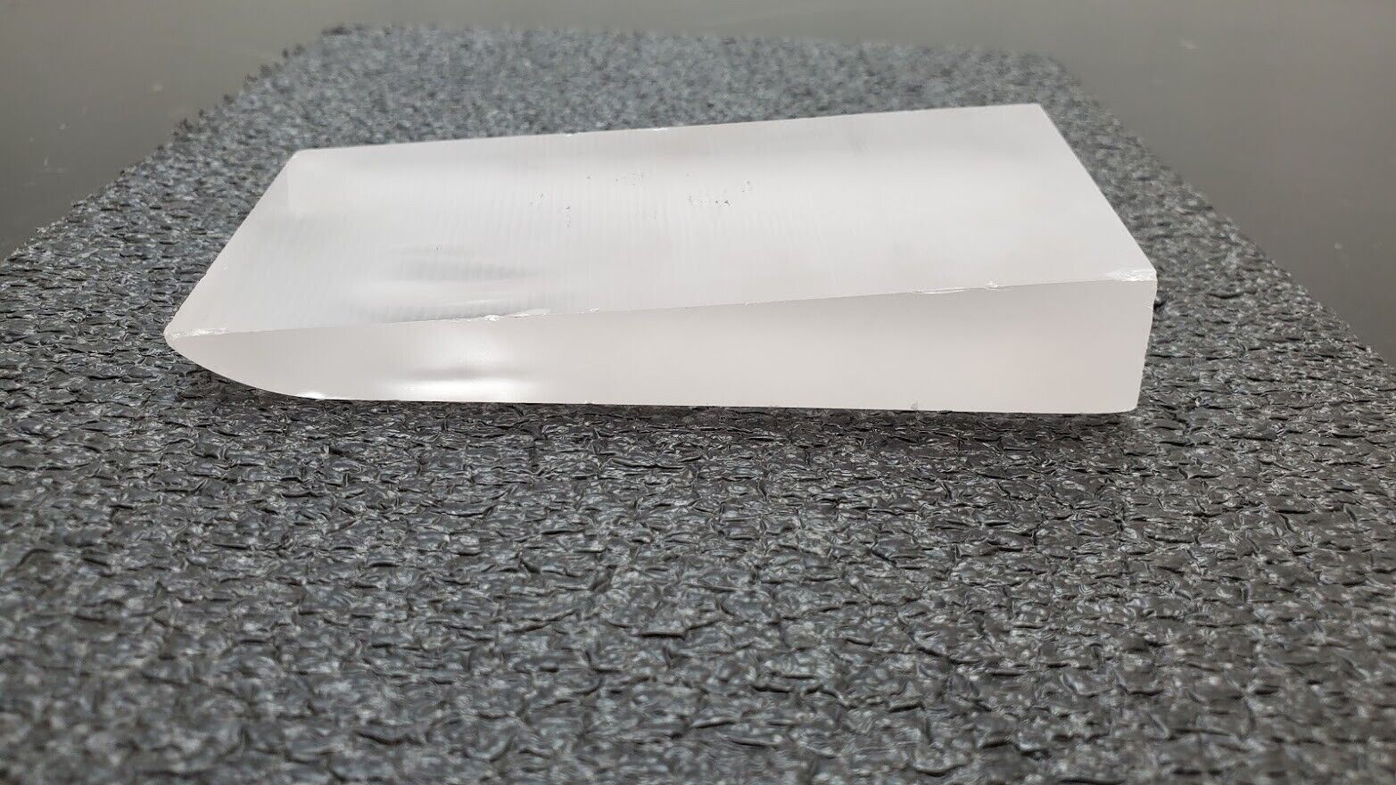 Industrial Crystal Synthetic Sapphire Ingot 1.5 Pounds (S)