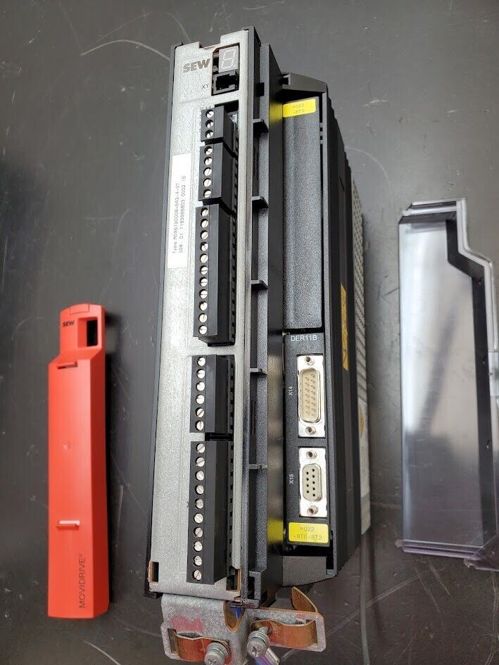 SEW EURODRIVE Movidrive VFD MDX61B0008-5A3-4-0T 0.75kW 500VAC 50/60Hz BW090-P52B