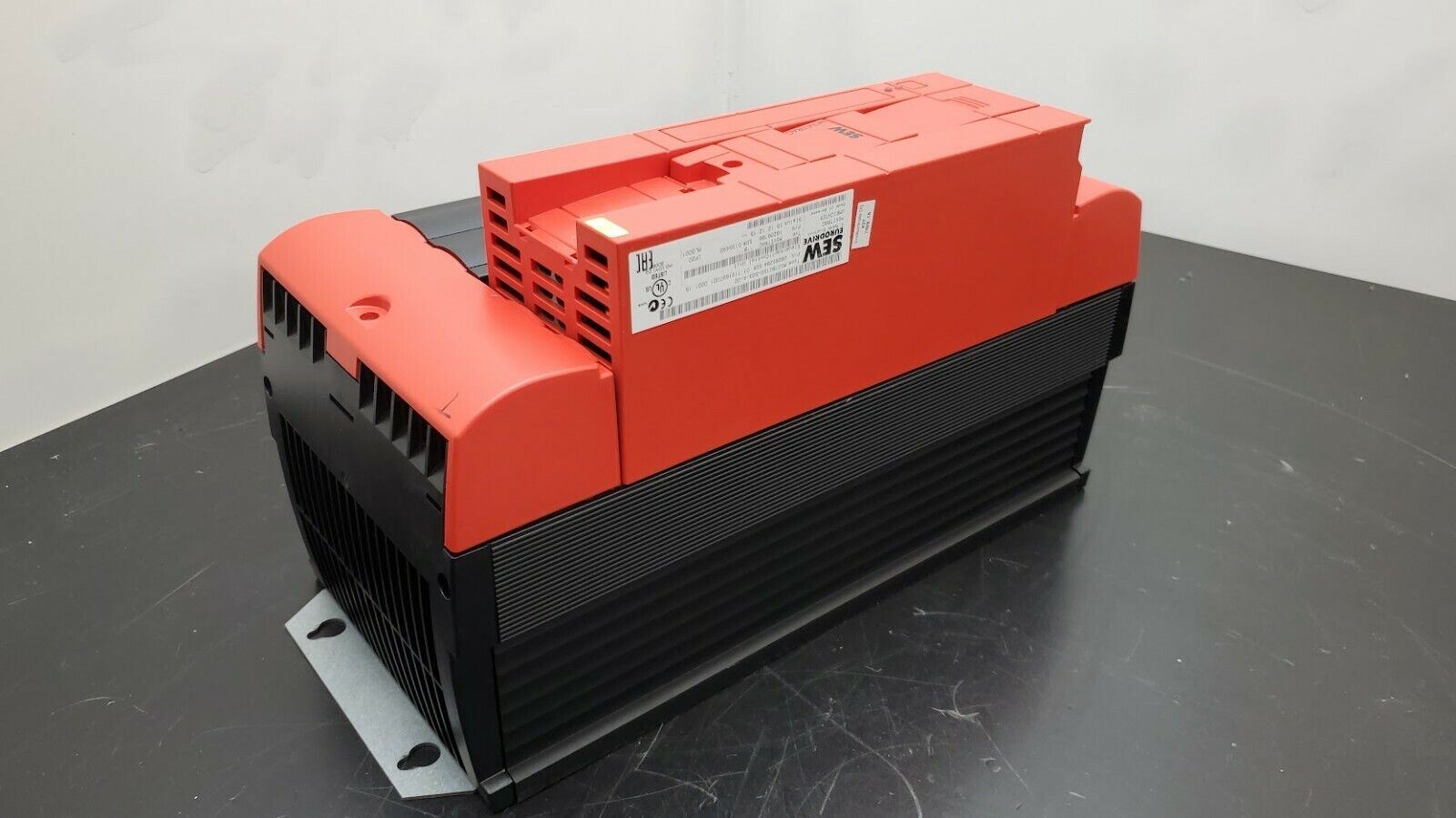 SEW EURODRIVE MDX60A0150-503-4-00 Drive Inverter w/ MC07B0150-503-4-00 MOVITRAC