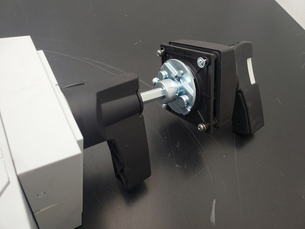 EATON MOELLER Schneider NS3-600 Circuit Breaker  240 480 600V Disconnect Switch