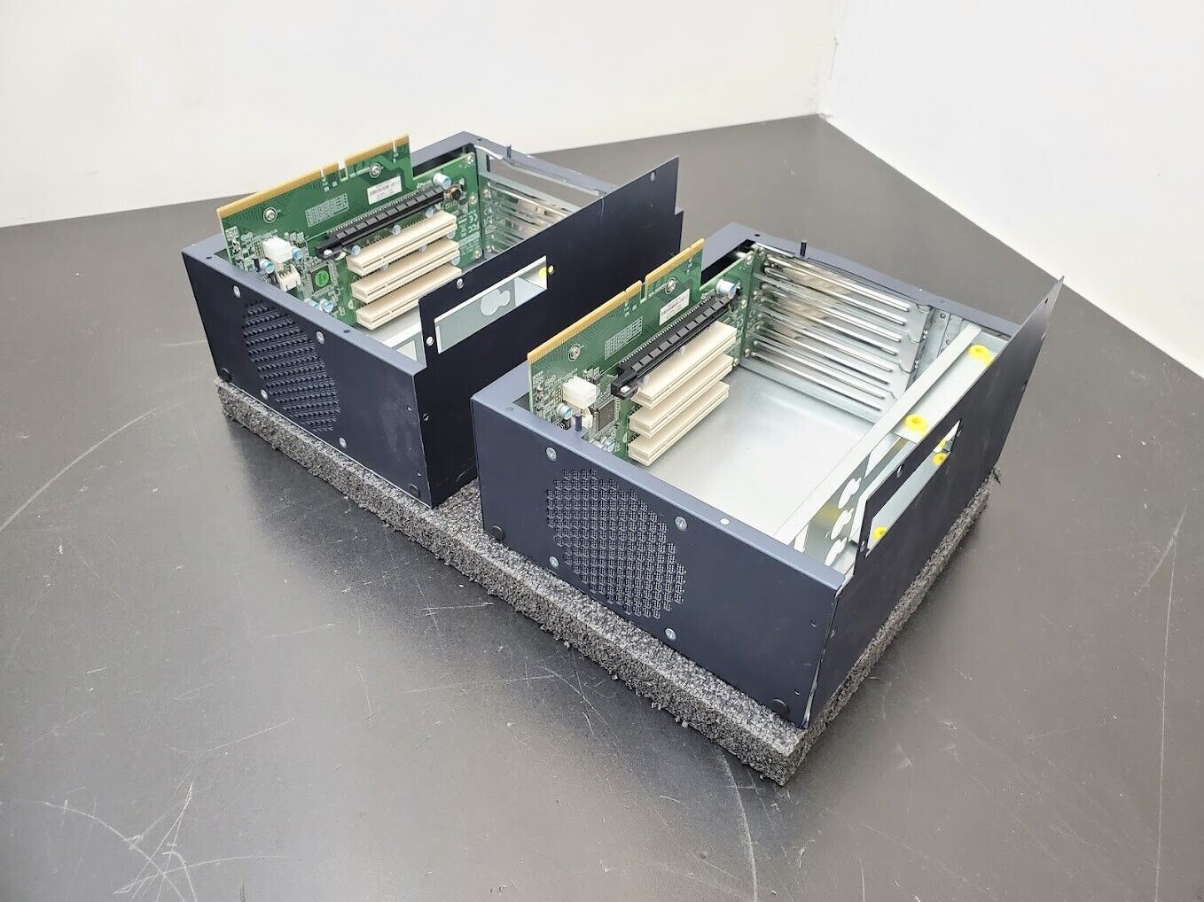 Lot of 2 Advantech 4-slot expansion i-Module with 1 PCIe x16, 3 PCI MIC-75M13