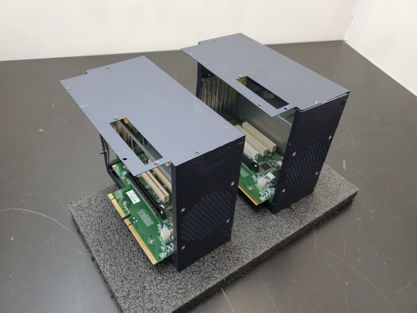 Lot of 2 Advantech 4-slot expansion i-Module with 1 PCIe x16, 3 PCI MIC-75M13
