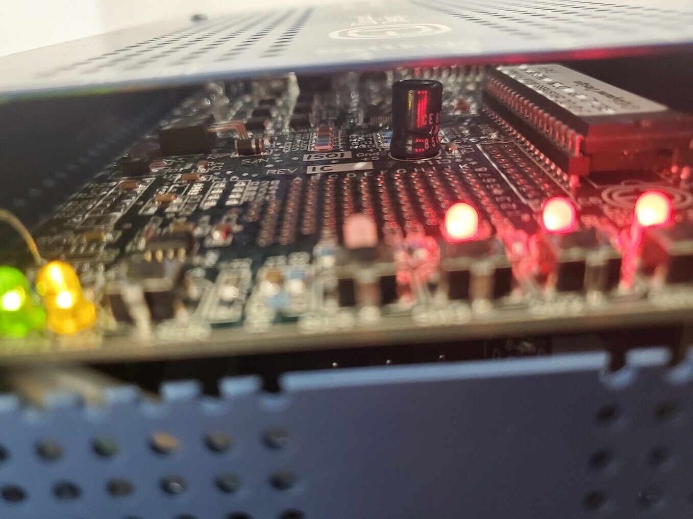 Eloquent Design Spindle Motor Controller SD99101B Powers Up