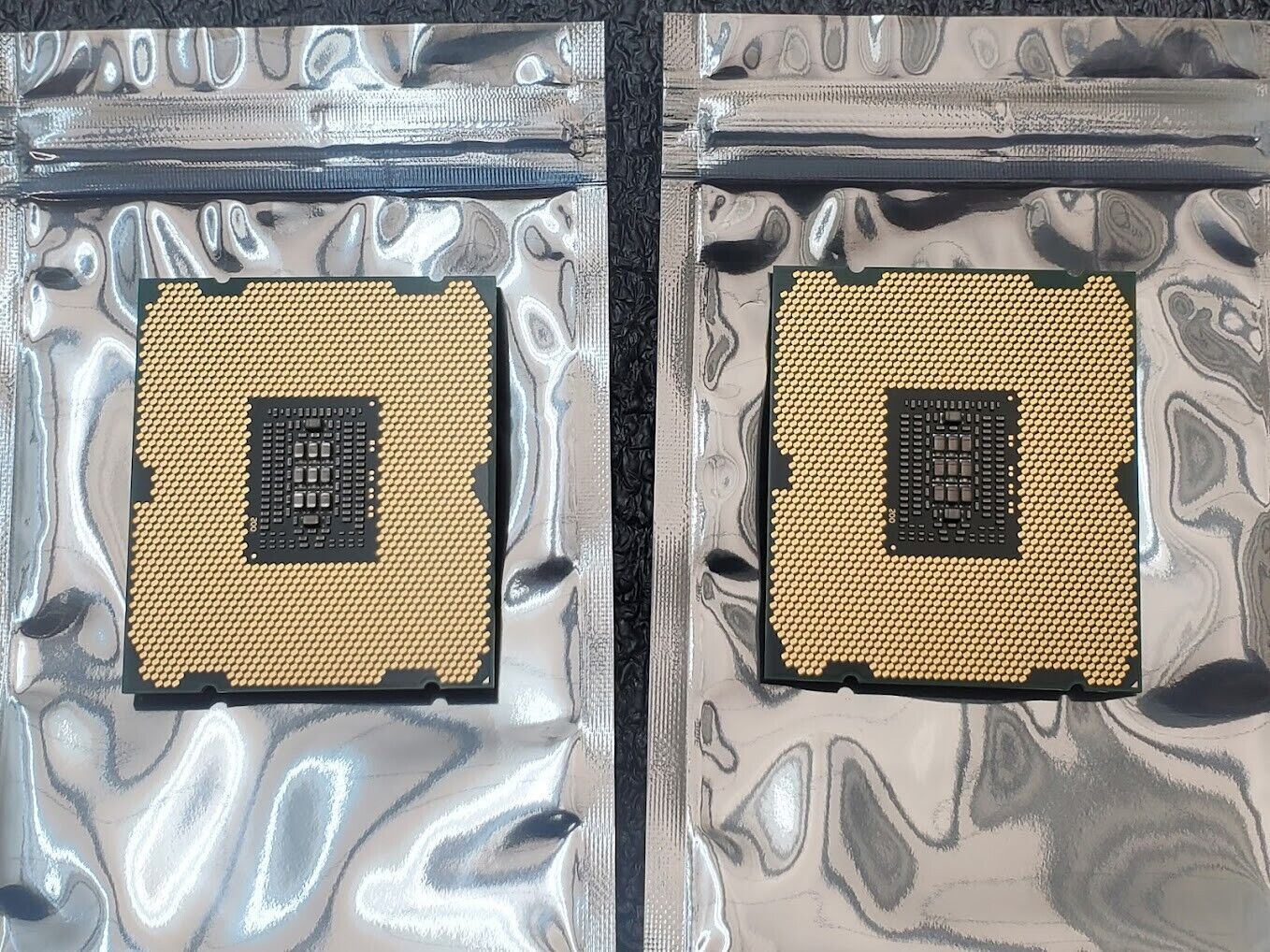 Matching Pair Intel Xeon E5-2680 SR0KH 8 Core 2.7GHz LGA 2011 CPU Processor
