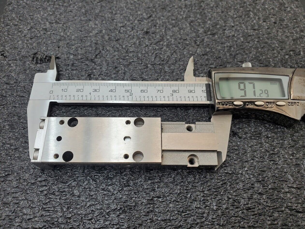 Koganei MGA10x30L Precision Pneumatic Linear Guide Air Slide 30mm Stroke 30x10