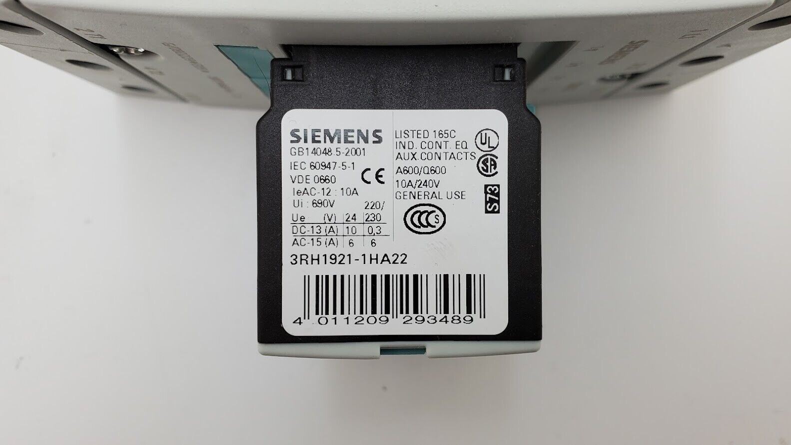 SIEMENS SIRIUS 3RT1446-1AL20 Contactor 140A 400V 230VAC 50/60Hz w/ 3RH1921-1HA22