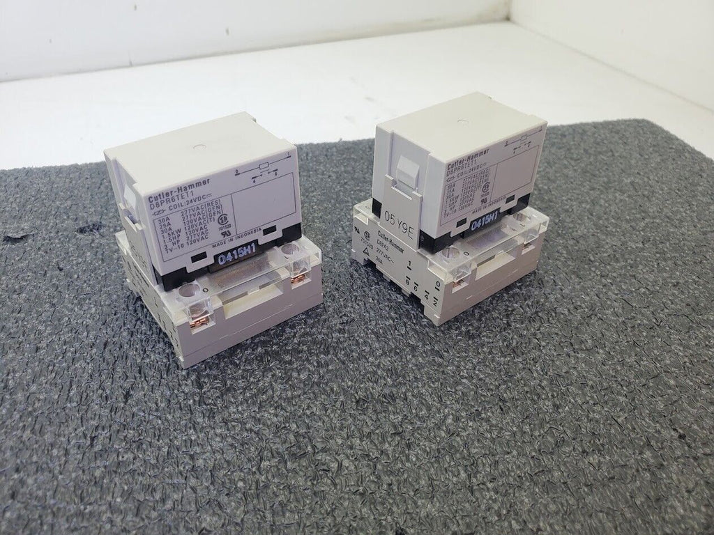 2x Cutler Hammer 24VDC Coil D8PR6TET1 120-277V 30A General Purpose Relay