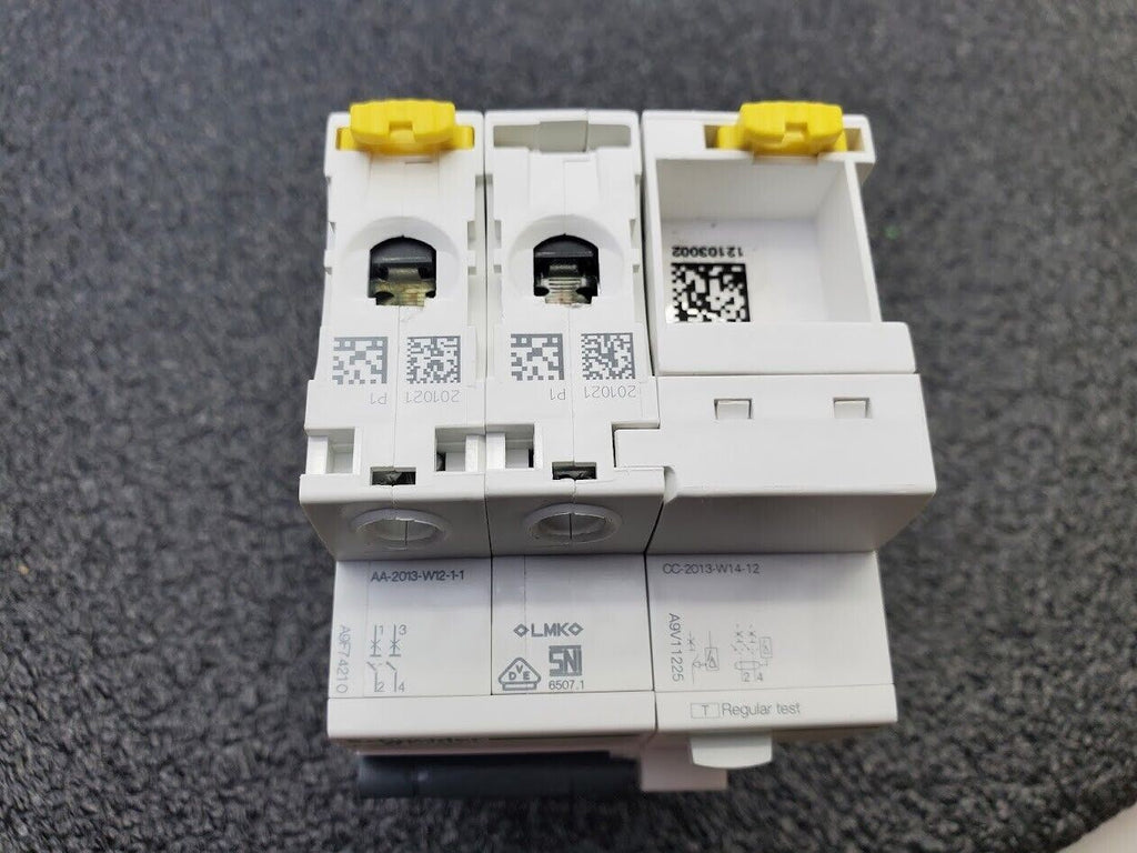 Schneider Electric 2 Pole iC60N C 10A Vigi iC60 Breaker 30mA Ground Leakage