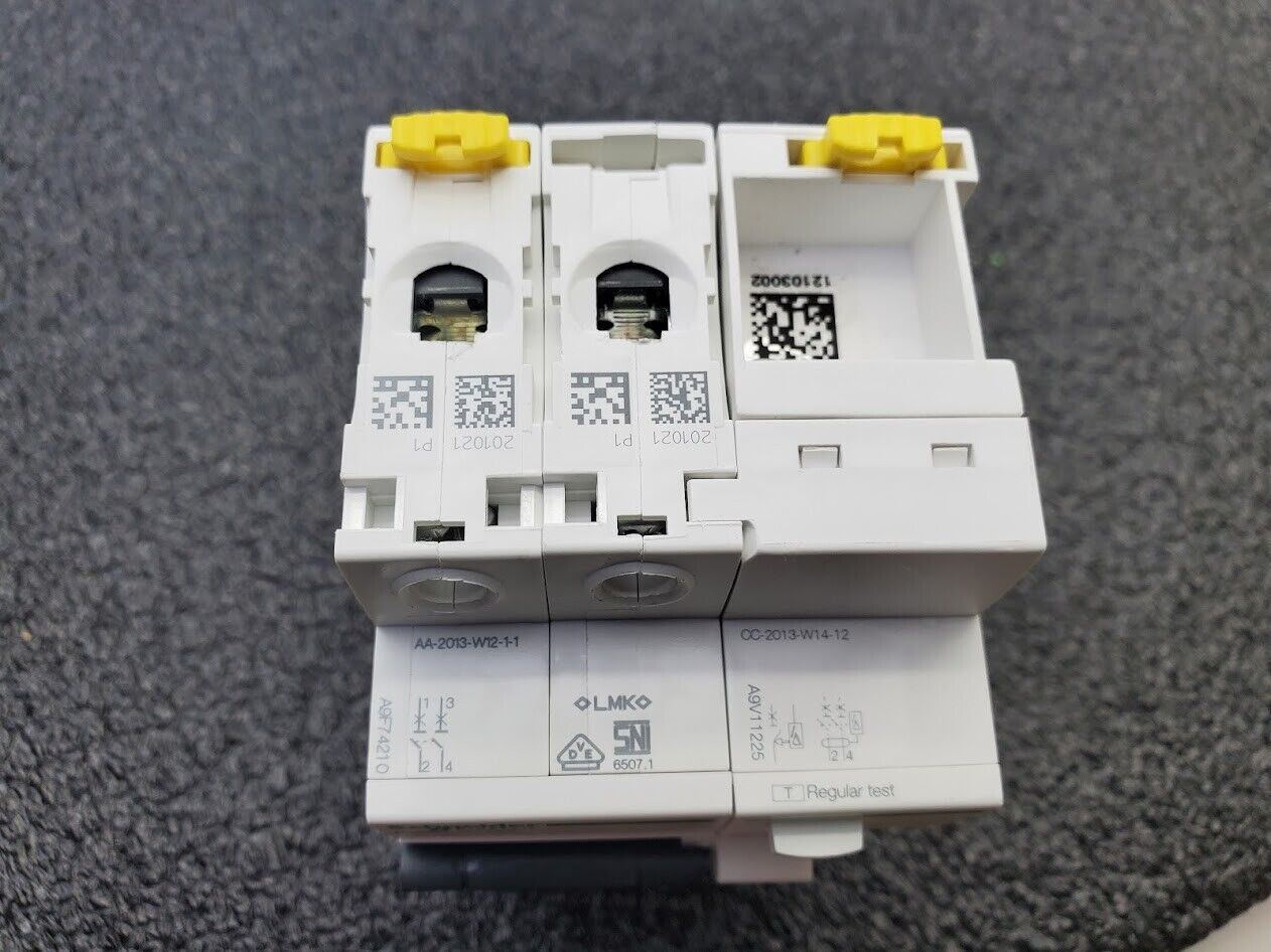 Schneider Electric 2 Pole iC60N C 10A Vigi iC60 Breaker 30mA Ground Leakage