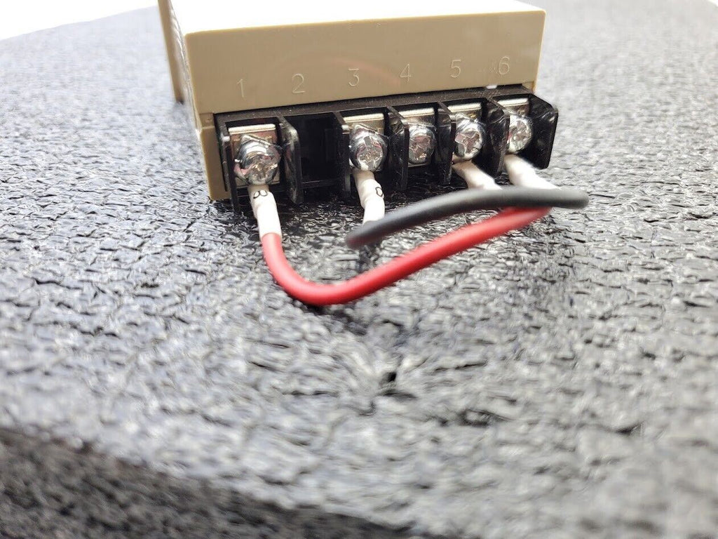 Hanyoung NUX DP6 Digital Panel Meter DP6_NA10-5 100-120VAC 50-60Hz 500VAC Range