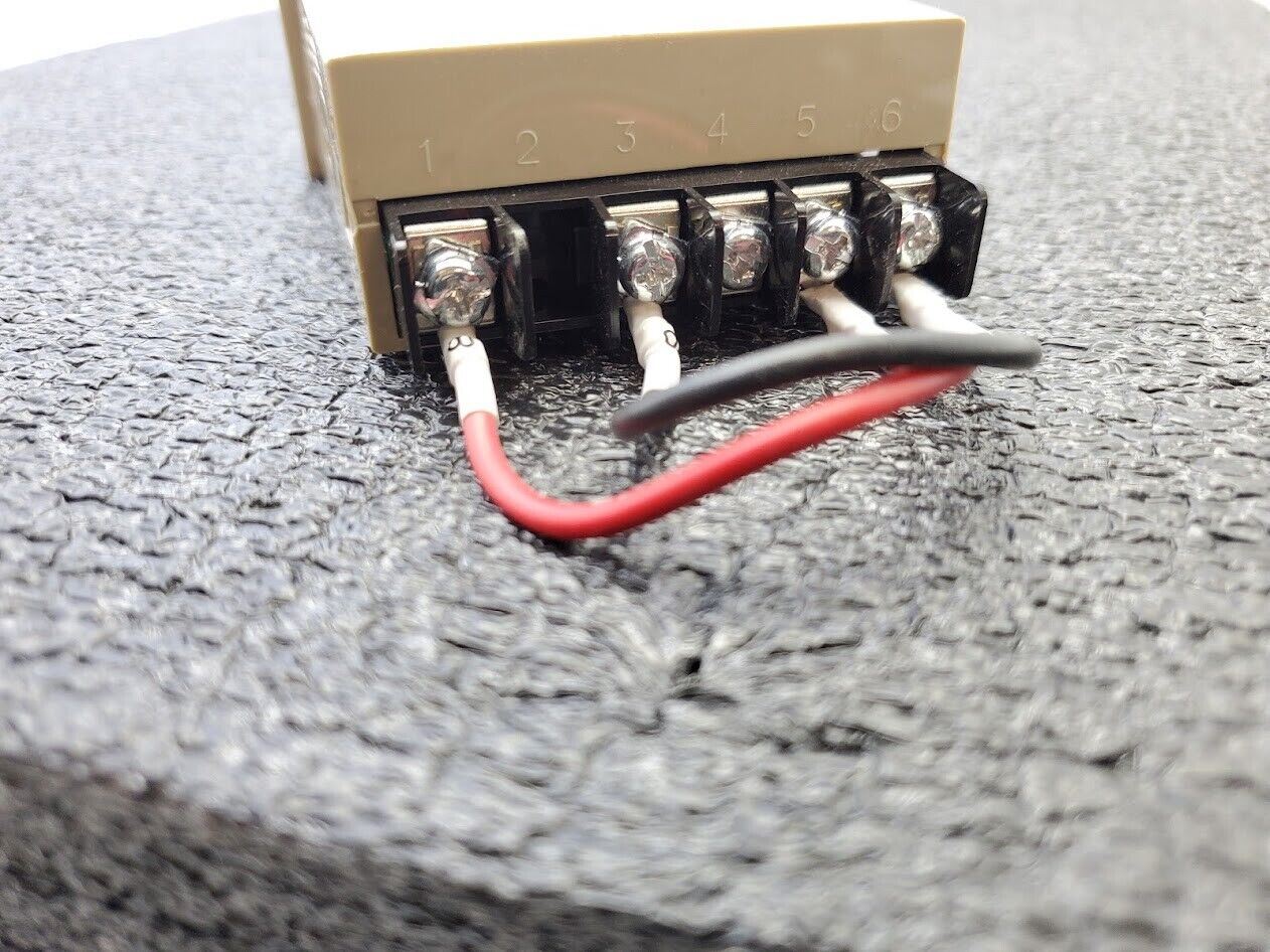 Hanyoung NUX DP6 Digital Panel Meter DP6_NA10-5 100-120VAC 50-60Hz 500VAC Range