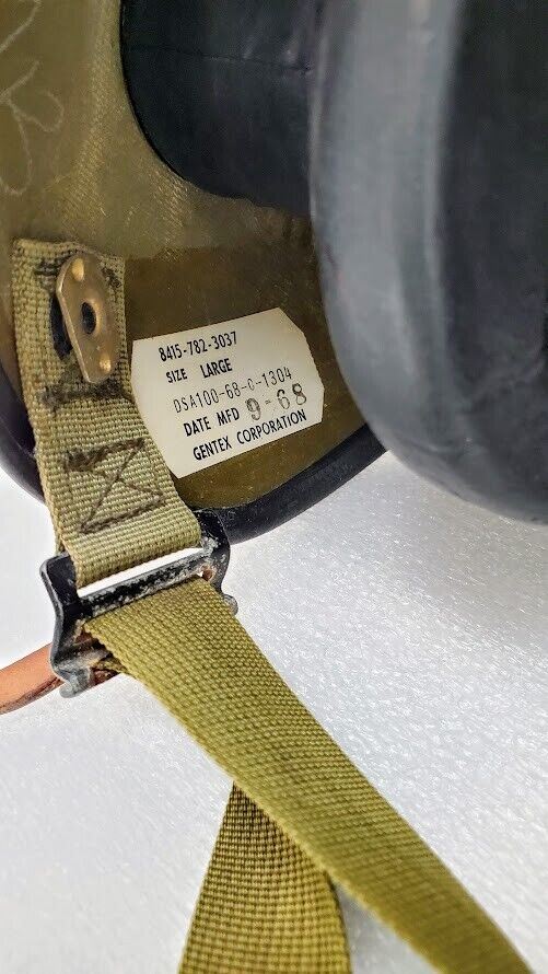 1968 USGI Gentex APH-5 Vietnam War Military Chopper Flight Helmet 8415-782-3037