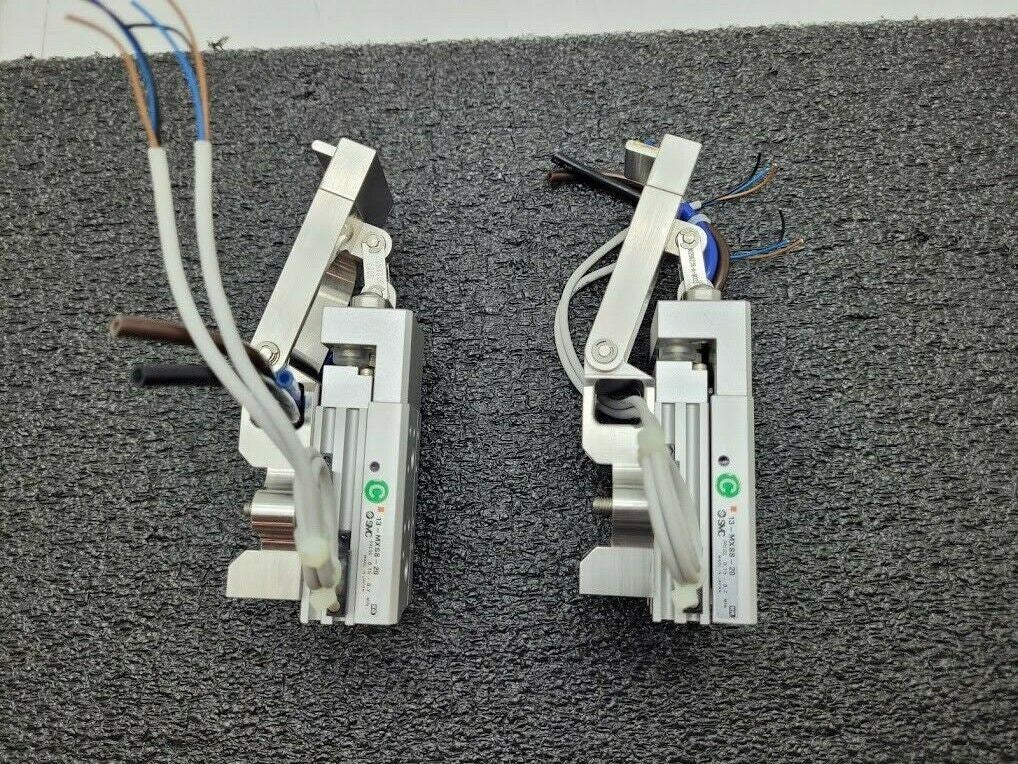 Lot of 2 SMC Pneumatic Gripper Arm Grabber Assy. 13-MXS8-20 with D-F9NWV Sensors