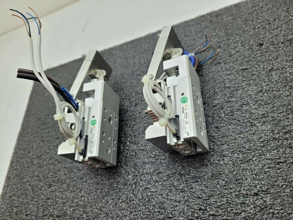 Lot of 2 SMC Pneumatic Gripper Arm Grabber Assy. 13-MXS8-20 with D-F9NWV Sensors