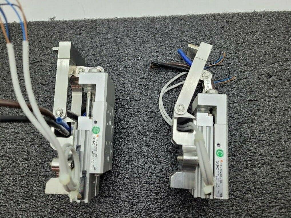 Lot of 2 SMC Pneumatic Gripper Arm Grabber Assy. 13-MXS8-20 with D-F9NWV Sensors