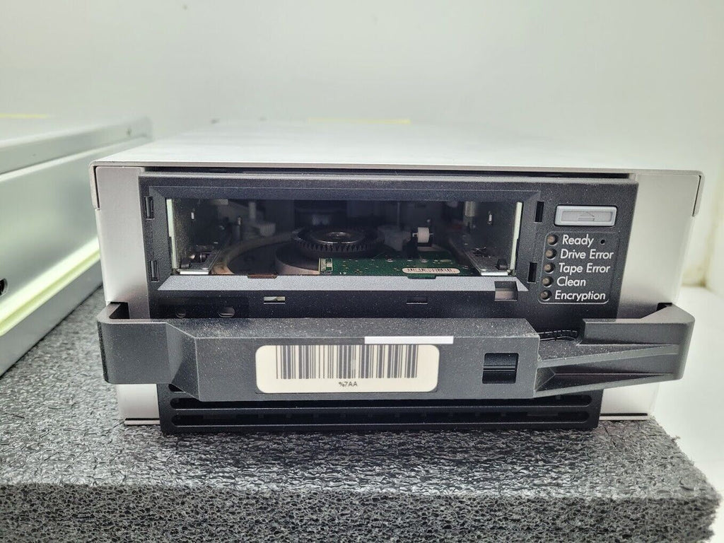 2x Quantum/HP LTO6 FC TAPE DRIVE 8Gb for I500/I2000/I6000 8-00976-01