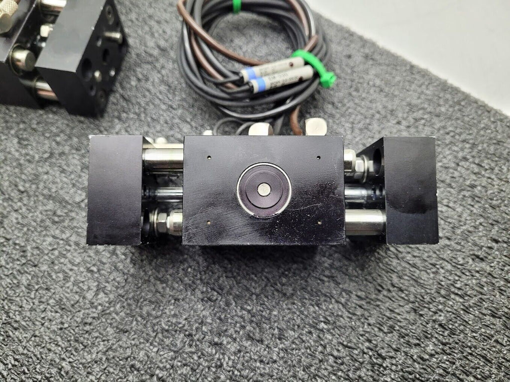 Lot of 2 Robohand RPW-375M-1 Heavy Duty Pneumatic Parallel Gripper + Sensors