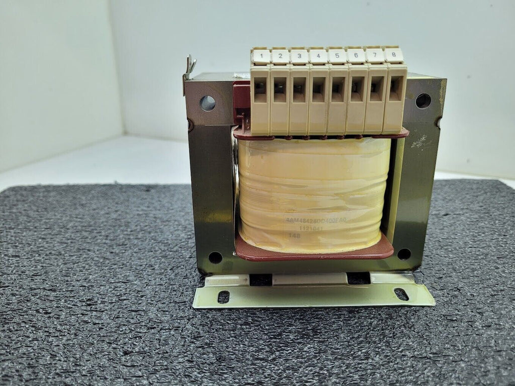 Siemens 4AM4842-8DD40-0FA0 Transformer 0.5/2.0kVA 480V 3P to 115-230V 1PH