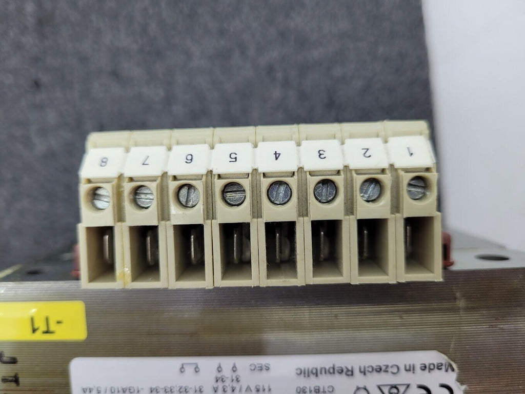 Siemens 4AM4842-8DD40-0FA0 Transformer 0.5/2.0kVA 480V 3P to 115-230V 1PH