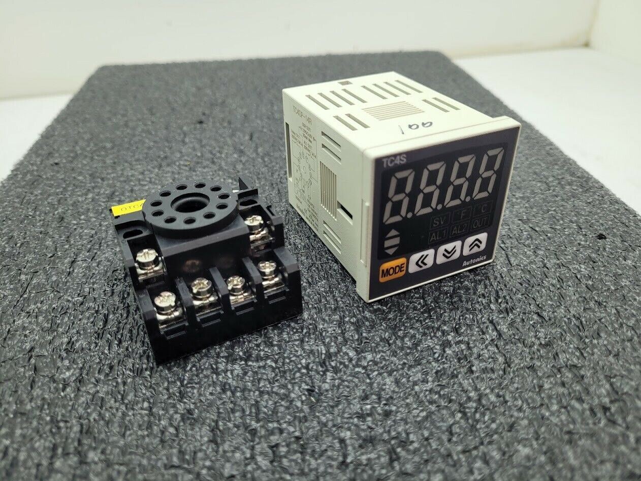 TC4S-14R Autonics Temperature Controller 100-240VAC Working Pull Tested