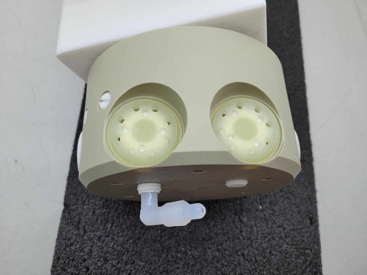 White Knight PL60 High-Purity Chemical Bellows Air Shuttle Driven Pump PTFE/PFA