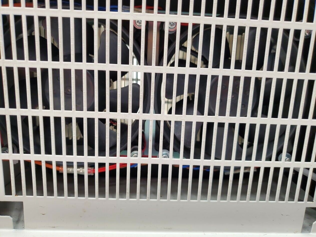 SMC HEC002-A5B-F THERMO-CON 230w Peltier-Type Air Cooled Circulating Chiller "B"