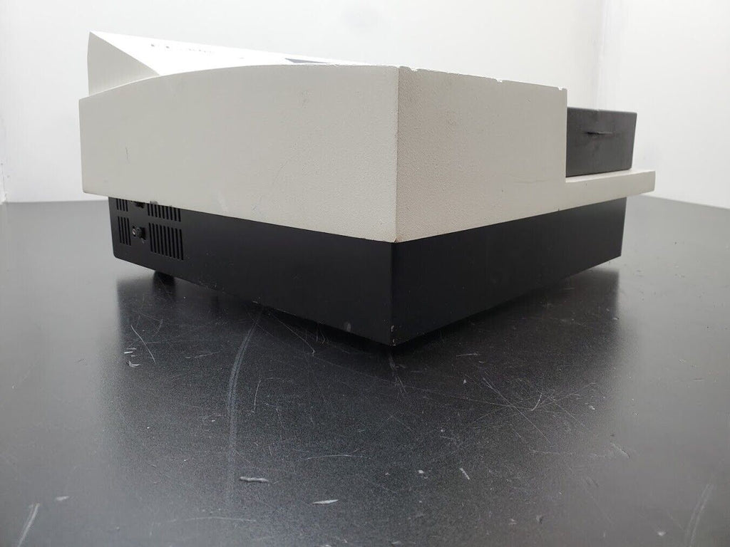 BIO-TEK Biolog MicroStation ELx808iu Ultra Microplate Reader 96 Well No Lenses