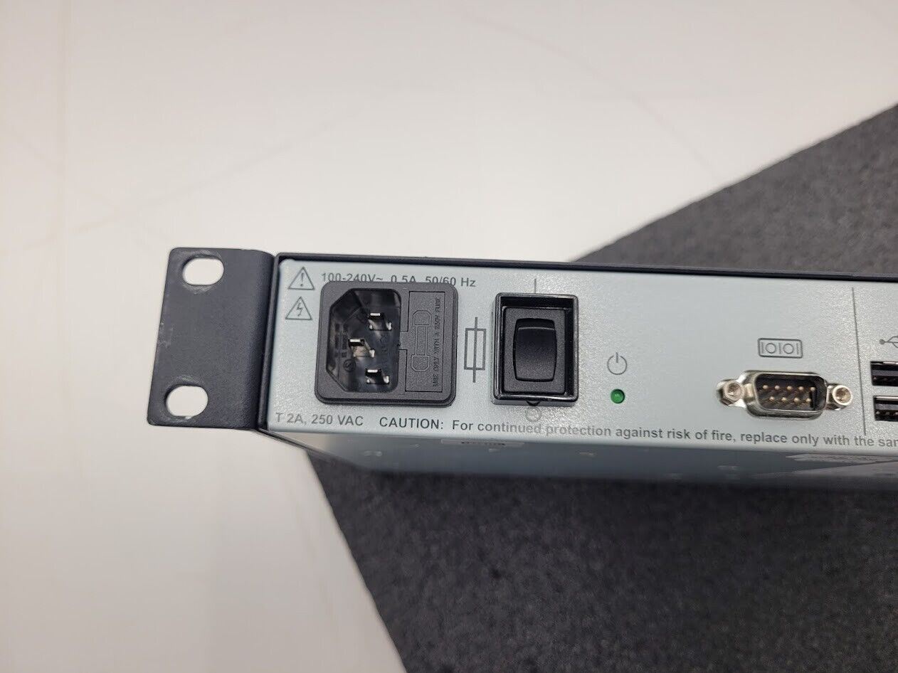 Avocent Autoview AV2015 16 Port 2 User KVM Switch 520-469-502 With Ears Power On