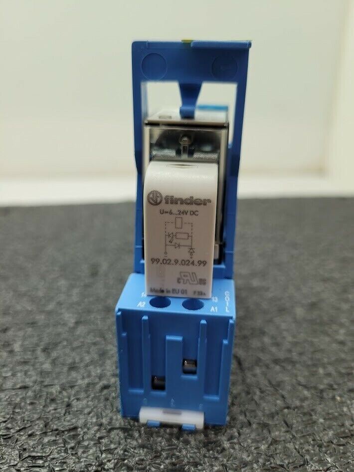 Finder Relay 55.34.9.024.0040 EMC + Indicator 99.02.9.024.99 Base 94.04 Tested