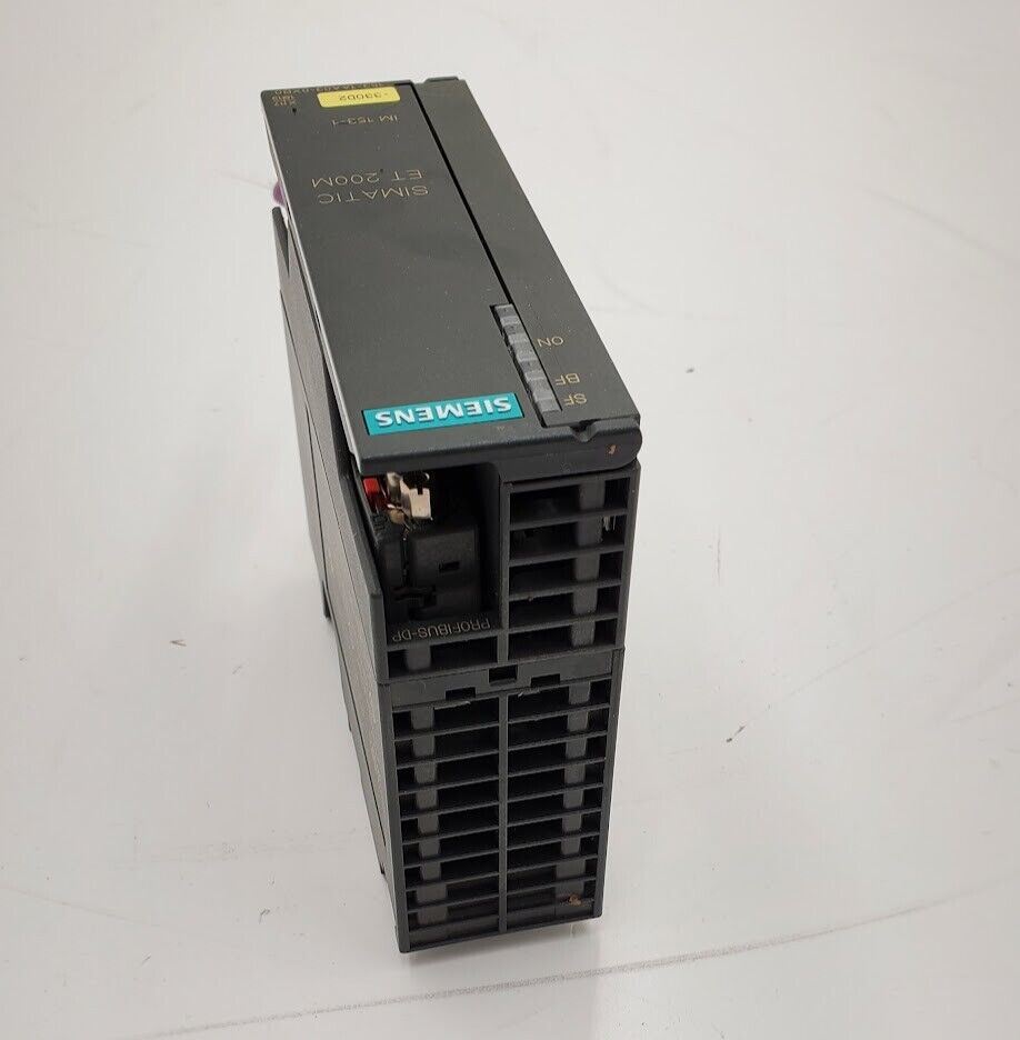 SIEMENS SIMATIC ET 200M 153-1AA03-0XB0 w/ 6ES7 972-0BB52-0XA0 Connection