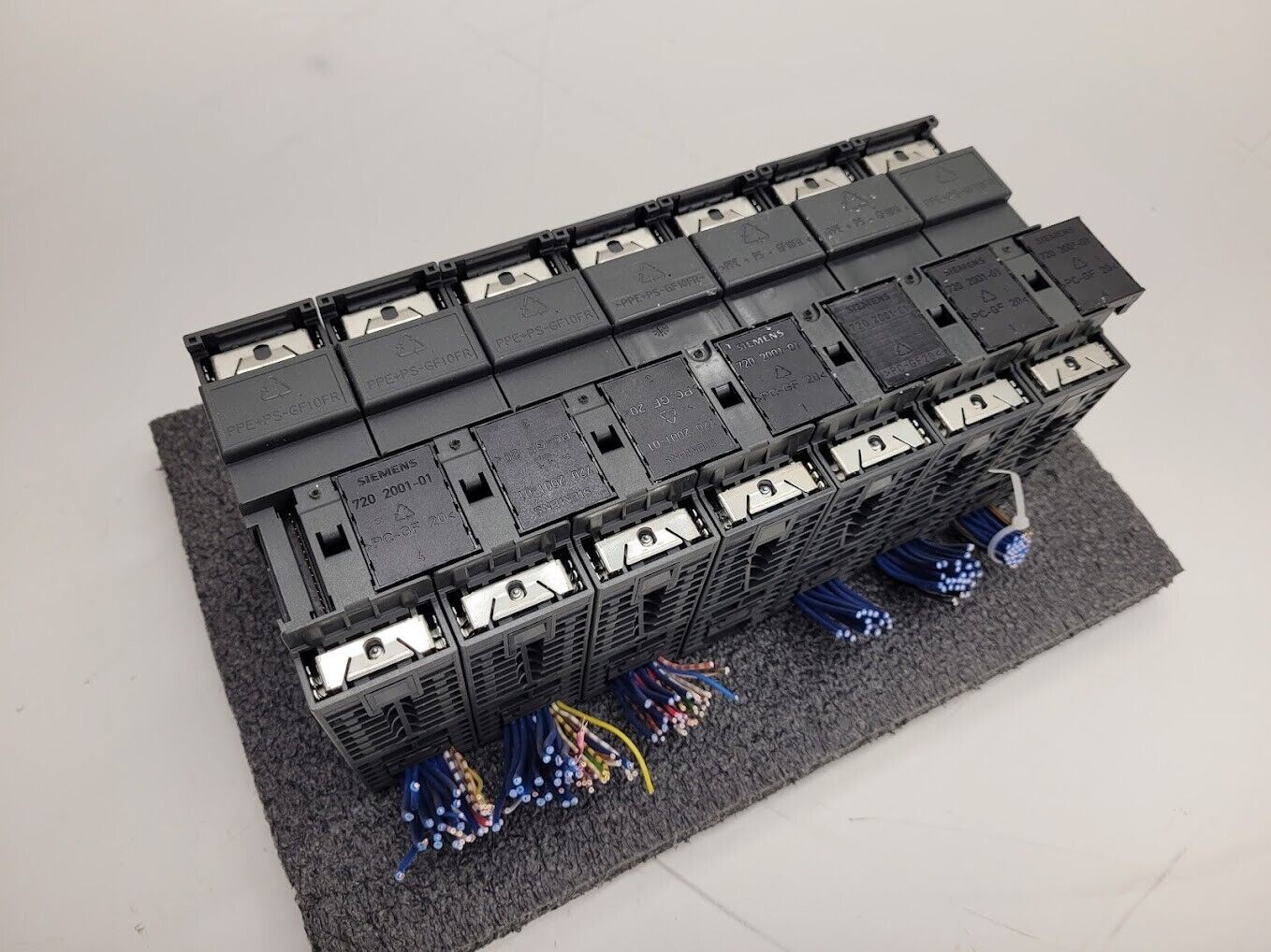 Lot of 7 Siemens Simatic S7 6ES7 6ES7 322-1BL00-0AA0 PLC SM 322 32DO 24V 0.5A DC