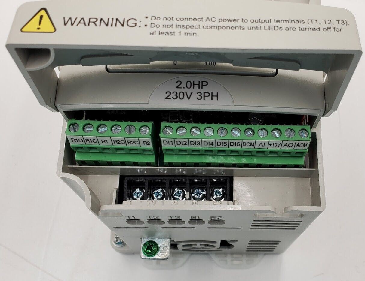 AUTOMATION DIRECT GS2-22P0 AC Micro Drive 230V 1PH In, 3PH Out, 0.1-400Hz, 2.0HP