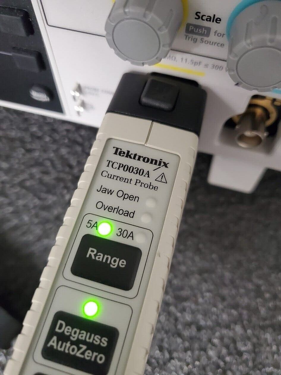 Tektronix TCP0030A AC/DC Current Probe 120MHz 5A/30A DC TekVPI Tested